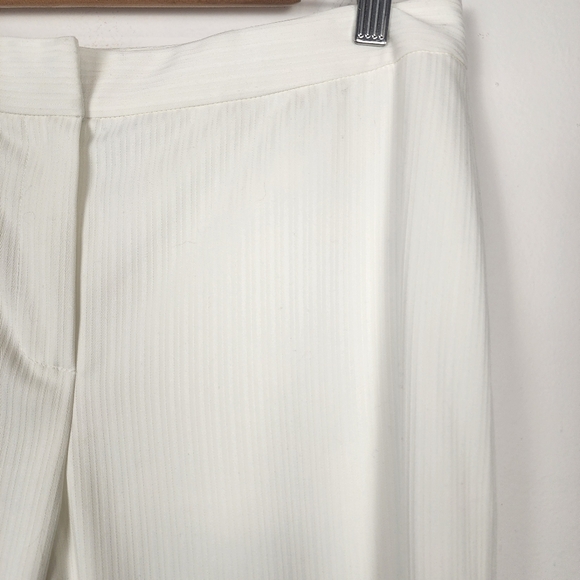 St John Collection Pinstripe White Wide Leg Dress Pants Women's Size 10 - Picture 3 of 11